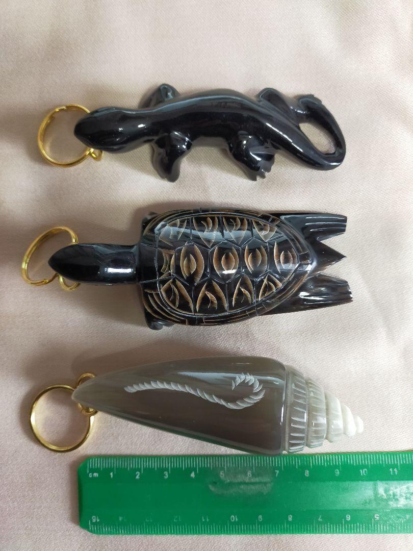 水牛の角キーホルダー10cm３点セット（白巻貝、海亀、ヤモリ）
海亀モリ、