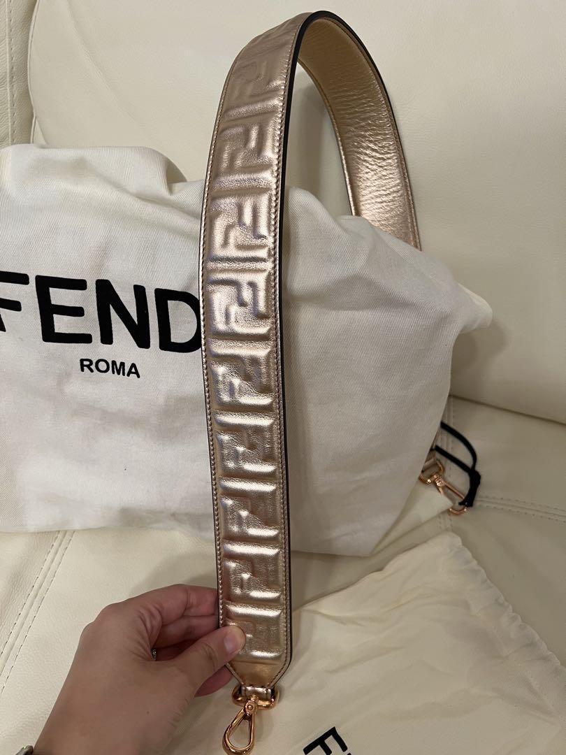 希少カラー‼新品‼️】FENDI フェンディ* レザーロゴ　ショルダーストラップ
