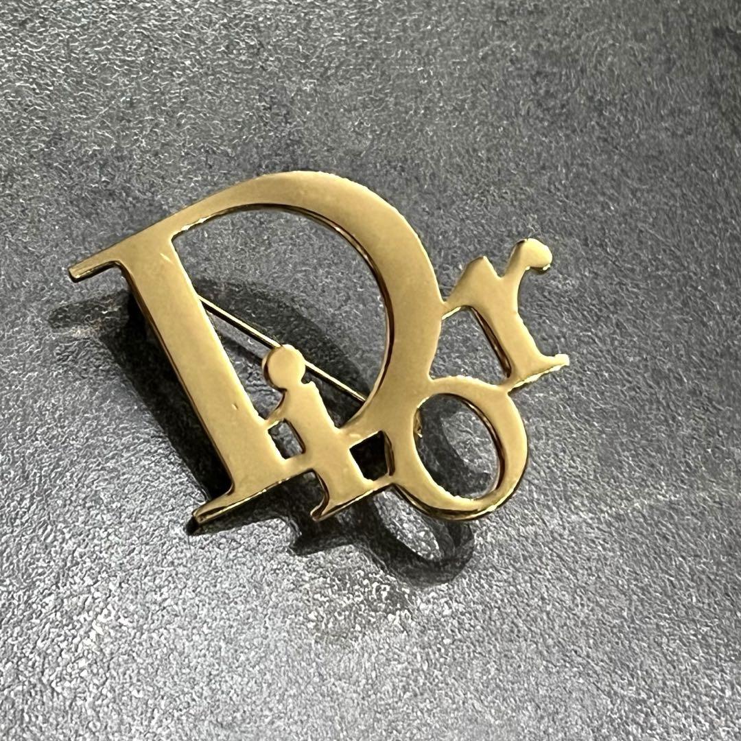 美品 Christian Dior ブローチ ロゴ ゴールド